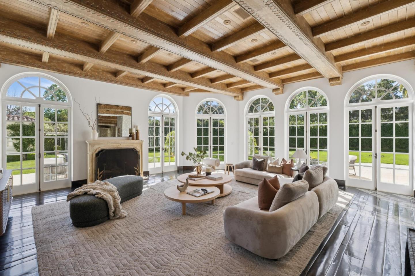 Detail Gallery Image 12 of 33 For 241 Polhemus Ave, Atherton,  CA 94027 - 8 Beds | 9/2 Baths