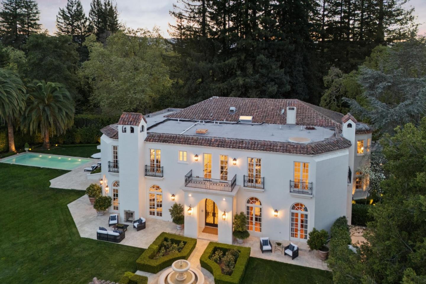 Detail Gallery Image 29 of 33 For 241 Polhemus Ave, Atherton,  CA 94027 - 8 Beds | 9/2 Baths