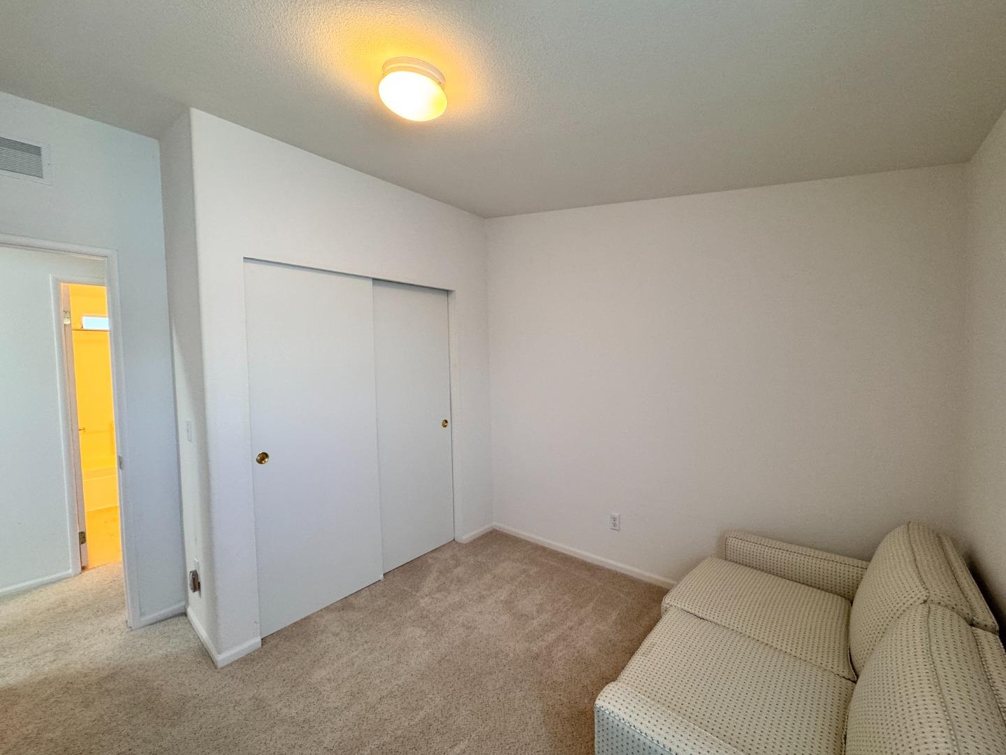 Detail Gallery Image 15 of 20 For 120 Creekside #120,  Half Moon Bay,  CA 94019 - 3 Beds | 2 Baths