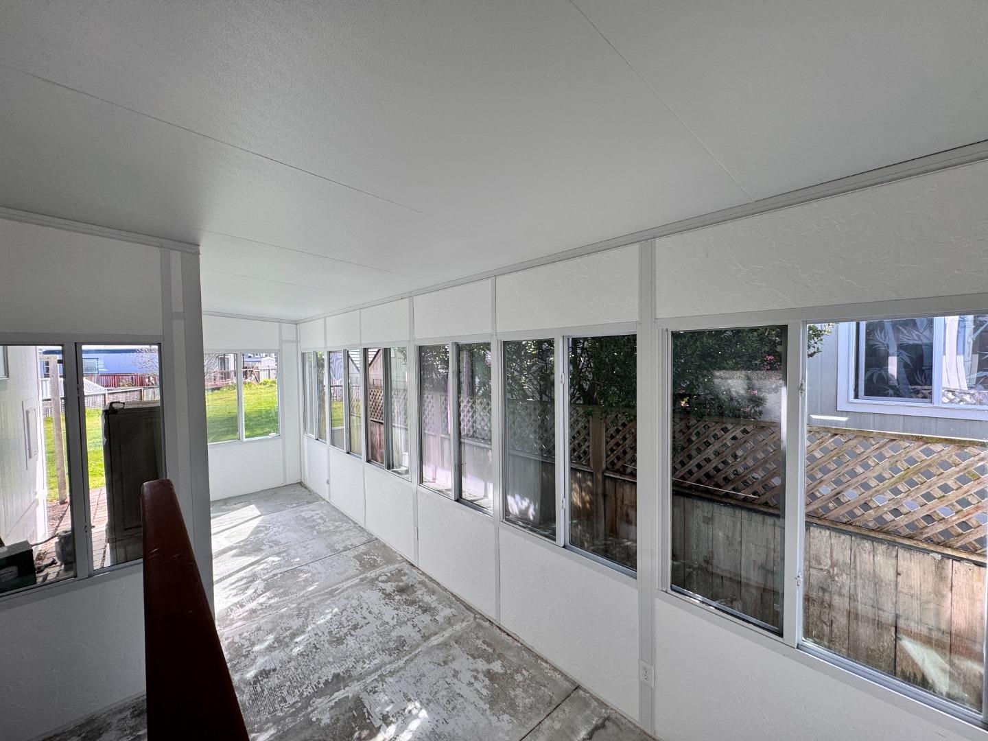 Detail Gallery Image 18 of 20 For 120 Creekside #120,  Half Moon Bay,  CA 94019 - 3 Beds | 2 Baths