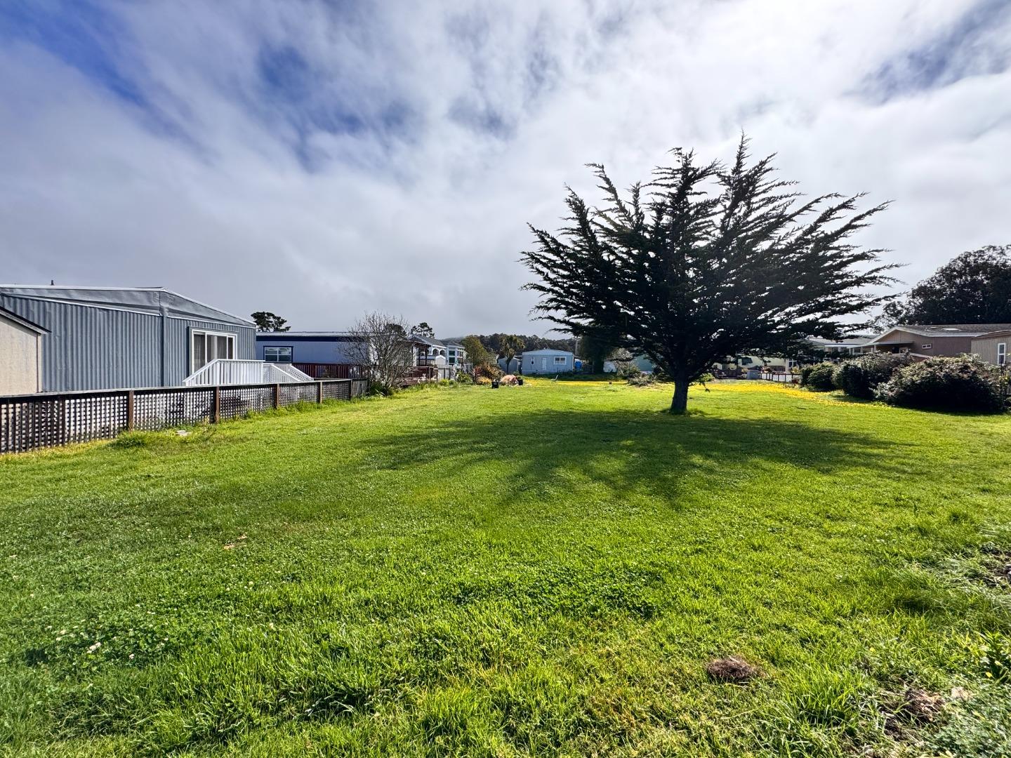 Detail Gallery Image 20 of 20 For 120 Creekside #120,  Half Moon Bay,  CA 94019 - 3 Beds | 2 Baths