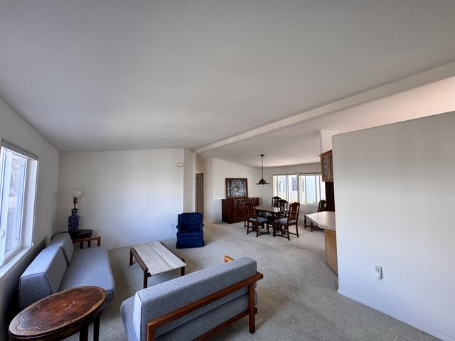 Detail Gallery Image 4 of 20 For 120 Creekside #120,  Half Moon Bay,  CA 94019 - 3 Beds | 2 Baths