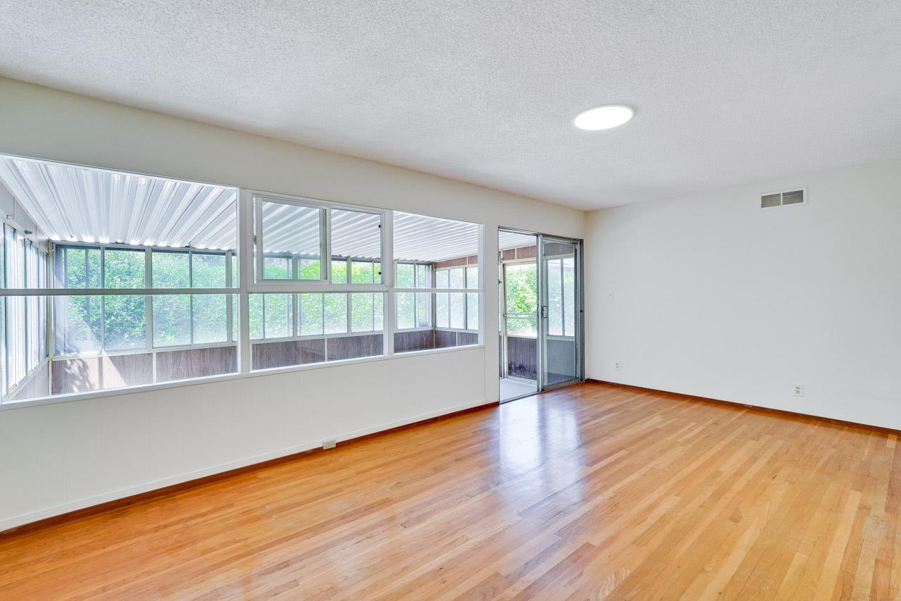 Detail Gallery Image 26 of 33 For 1239 Lockhaven Way, San Jose,  CA 95129 - 3 Beds | 2 Baths