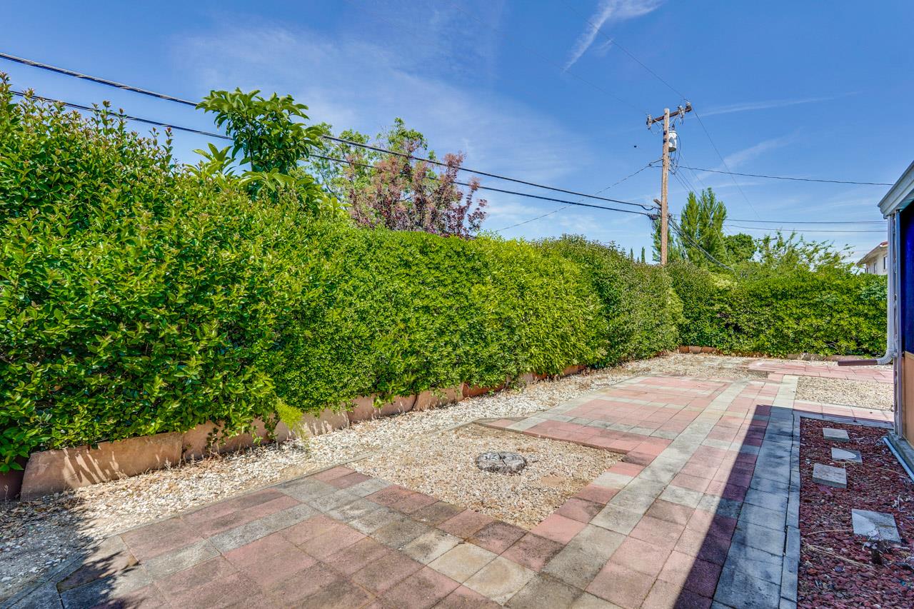 Detail Gallery Image 31 of 33 For 1239 Lockhaven Way, San Jose,  CA 95129 - 3 Beds | 2 Baths