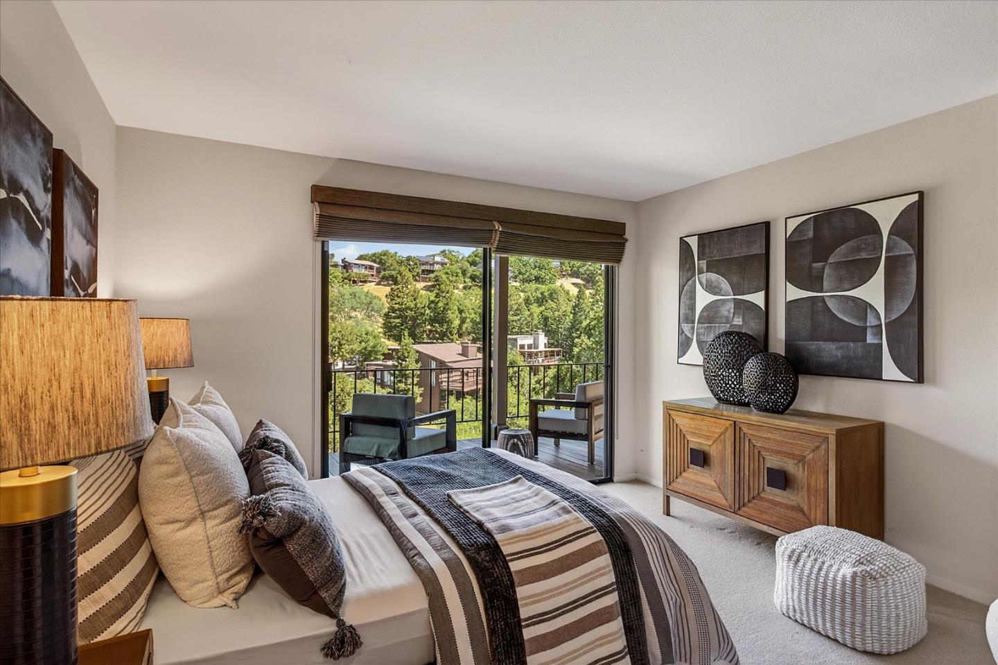 Detail Gallery Image 19 of 35 For 5 Sandstone St, Portola Valley,  CA 94028 - 3 Beds | 2/1 Baths