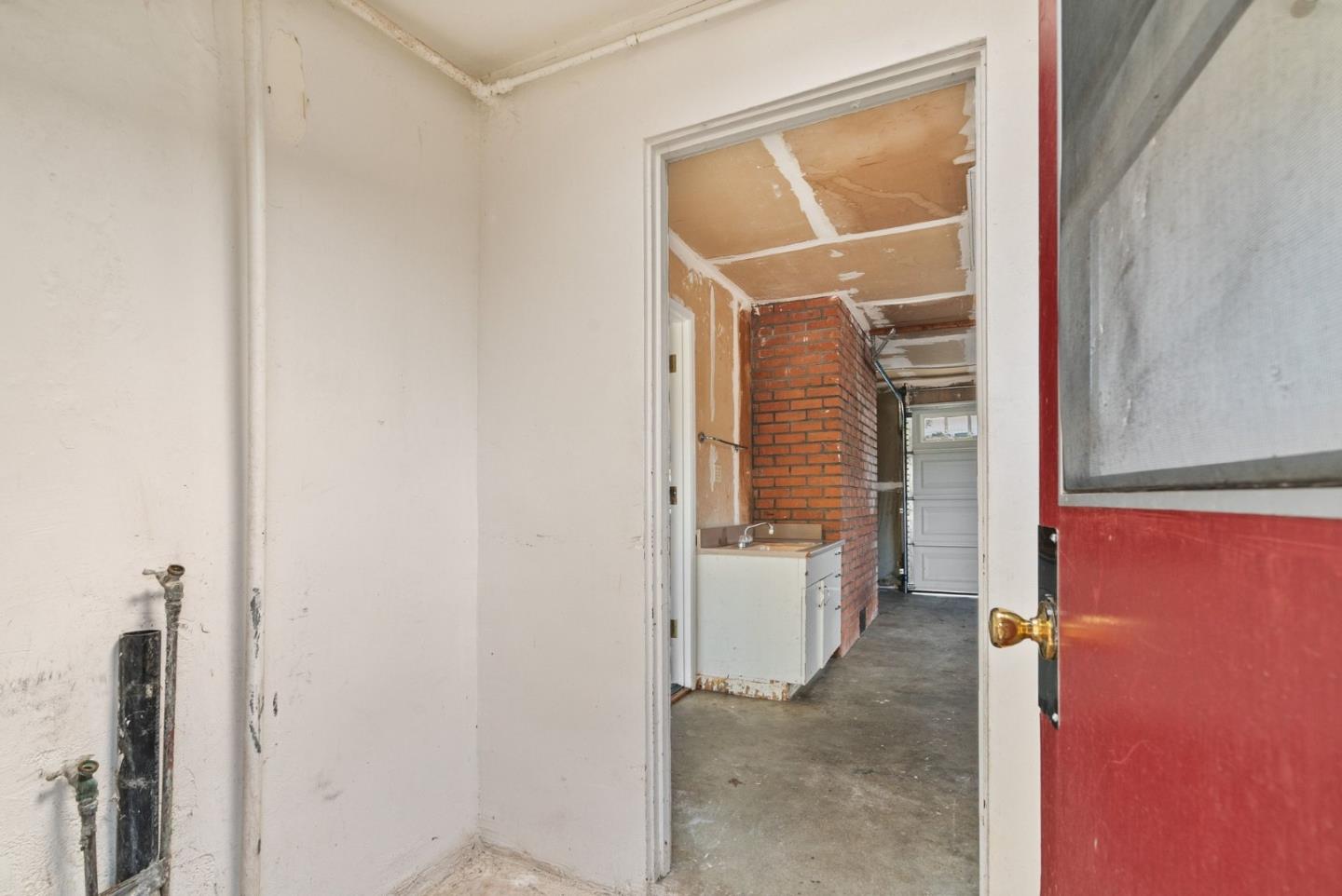 Detail Gallery Image 43 of 62 For 141 Lunar Dr, Scotts Valley,  CA 95066 - 4 Beds | 3 Baths