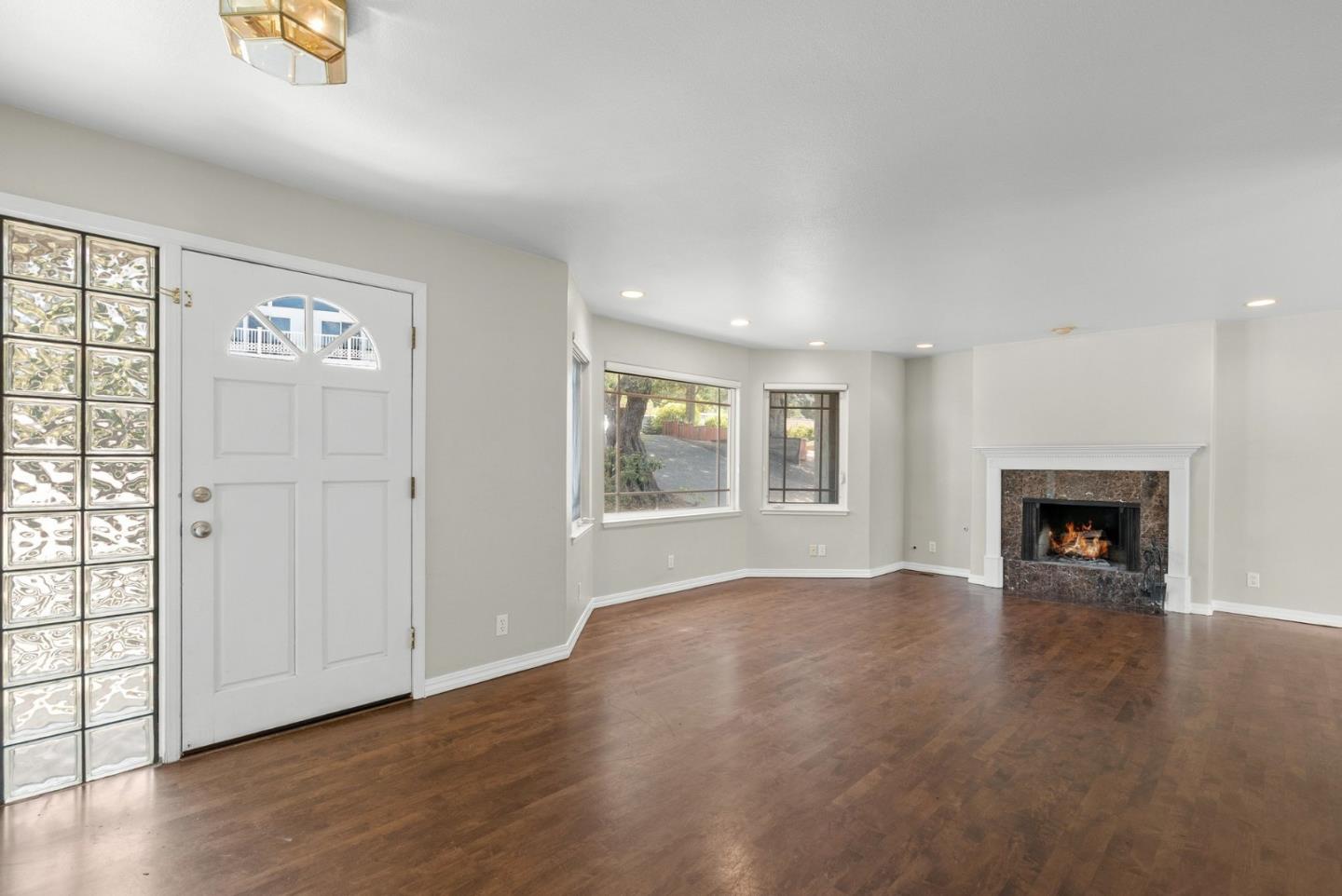 Detail Gallery Image 5 of 62 For 141 Lunar Dr, Scotts Valley,  CA 95066 - 4 Beds | 3 Baths