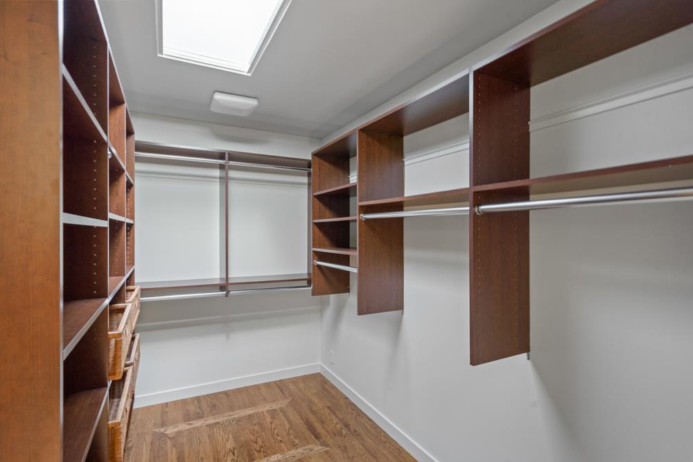 Detail Gallery Image 21 of 26 For 25 Sharon Ct, Menlo Park,  CA 94025 - 3 Beds | 3 Baths