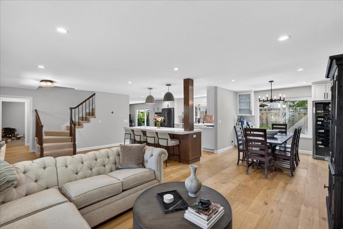 Detail Gallery Image 11 of 61 For 670 Roble Dr, Morgan Hill,  CA 95037 - 5 Beds | 3 Baths