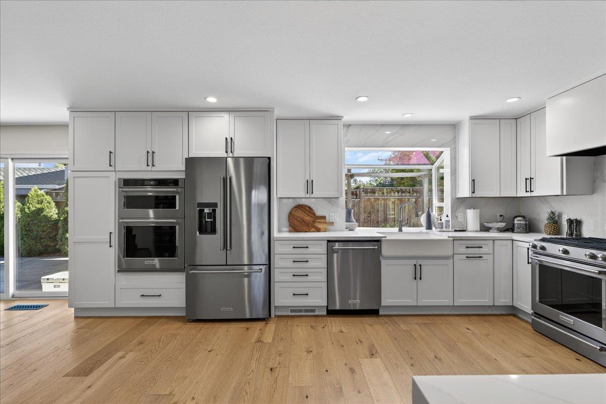 Detail Gallery Image 16 of 61 For 670 Roble Dr, Morgan Hill,  CA 95037 - 5 Beds | 3 Baths