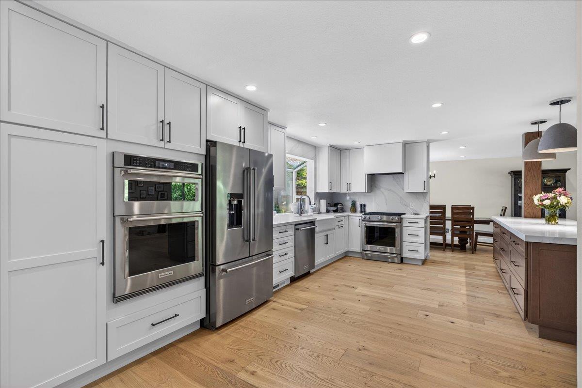 Detail Gallery Image 21 of 61 For 670 Roble Dr, Morgan Hill,  CA 95037 - 5 Beds | 3 Baths