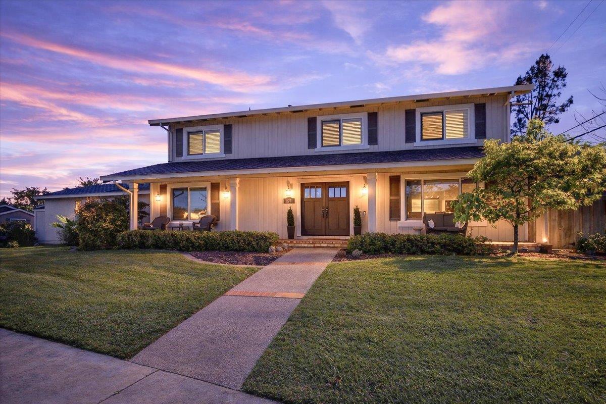 Detail Gallery Image 3 of 61 For 670 Roble Dr, Morgan Hill,  CA 95037 - 5 Beds | 3 Baths