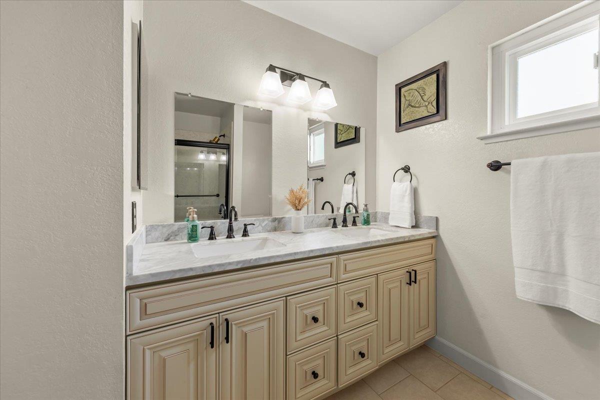 Detail Gallery Image 33 of 61 For 670 Roble Dr, Morgan Hill,  CA 95037 - 5 Beds | 3 Baths