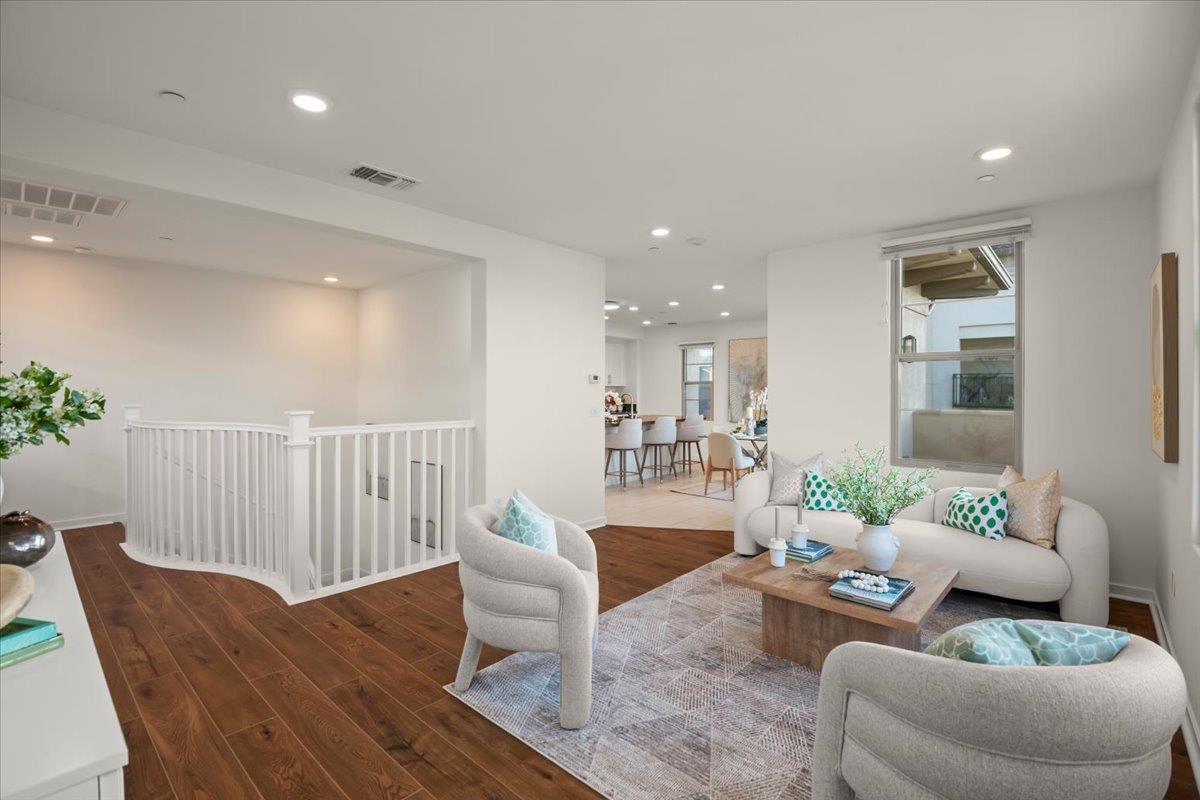 Detail Gallery Image 13 of 59 For 1087 Bigleaf Pl #109,  San Jose,  CA 95131 - 3 Beds | 3 Baths