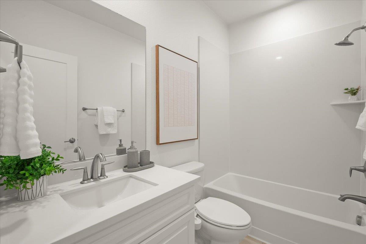 Detail Gallery Image 35 of 59 For 1087 Bigleaf Pl #109,  San Jose,  CA 95131 - 3 Beds | 3 Baths