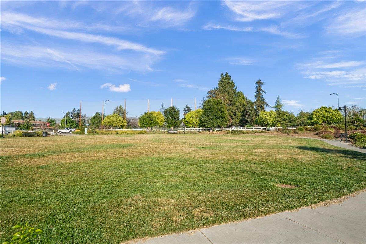 Detail Gallery Image 47 of 59 For 1087 Bigleaf Pl #109,  San Jose,  CA 95131 - 3 Beds | 3 Baths