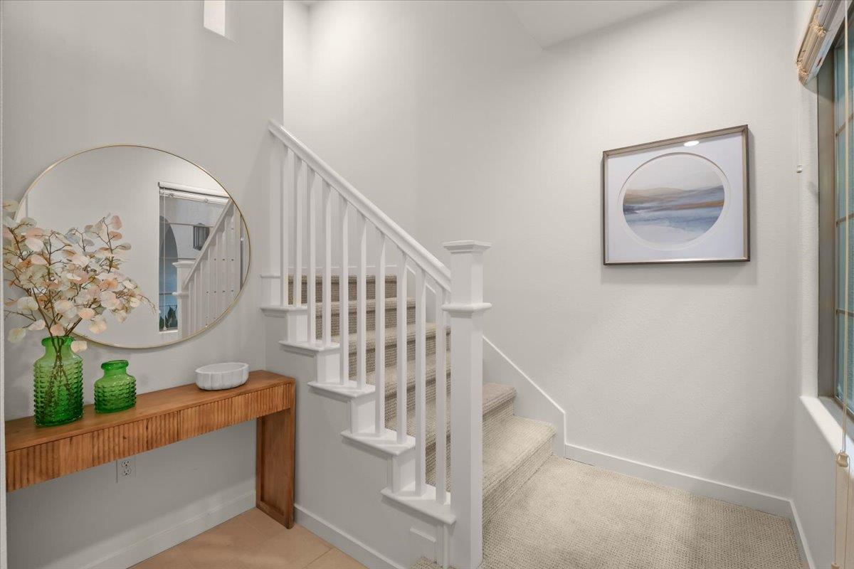 Detail Gallery Image 5 of 59 For 1087 Bigleaf Pl #109,  San Jose,  CA 95131 - 3 Beds | 3 Baths