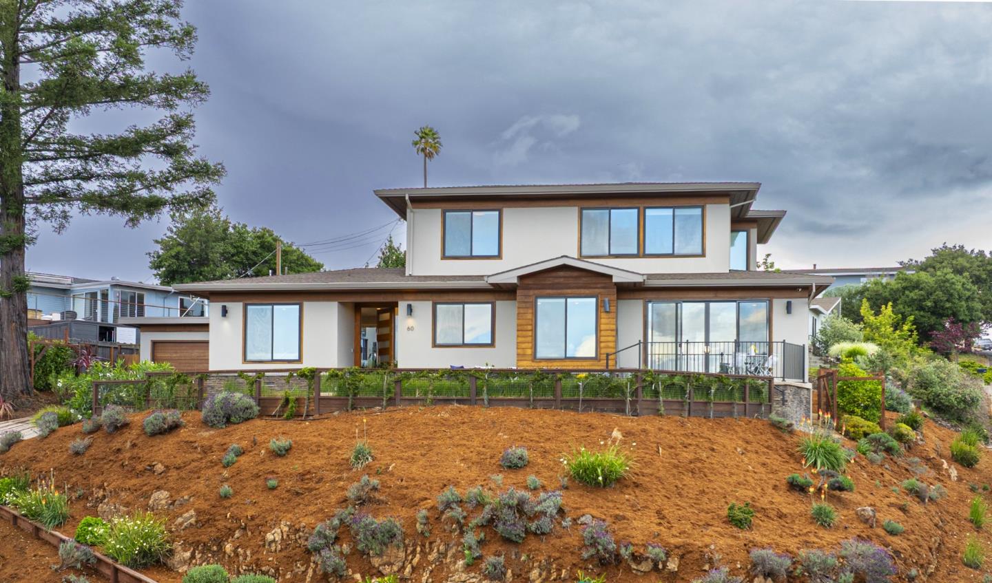 Detail Gallery Image 2 of 32 For 60 Dartmouth Ave, San Carlos,  CA 94070 - 4 Beds | 4 Baths