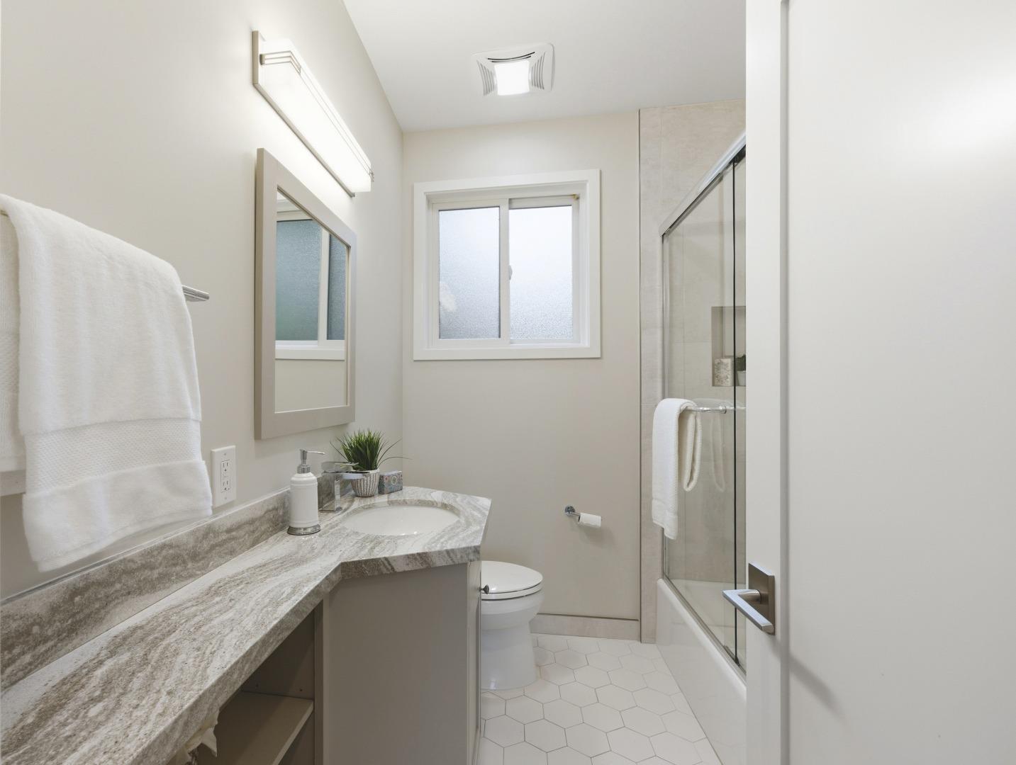 Detail Gallery Image 23 of 32 For 60 Dartmouth Ave, San Carlos,  CA 94070 - 4 Beds | 4 Baths