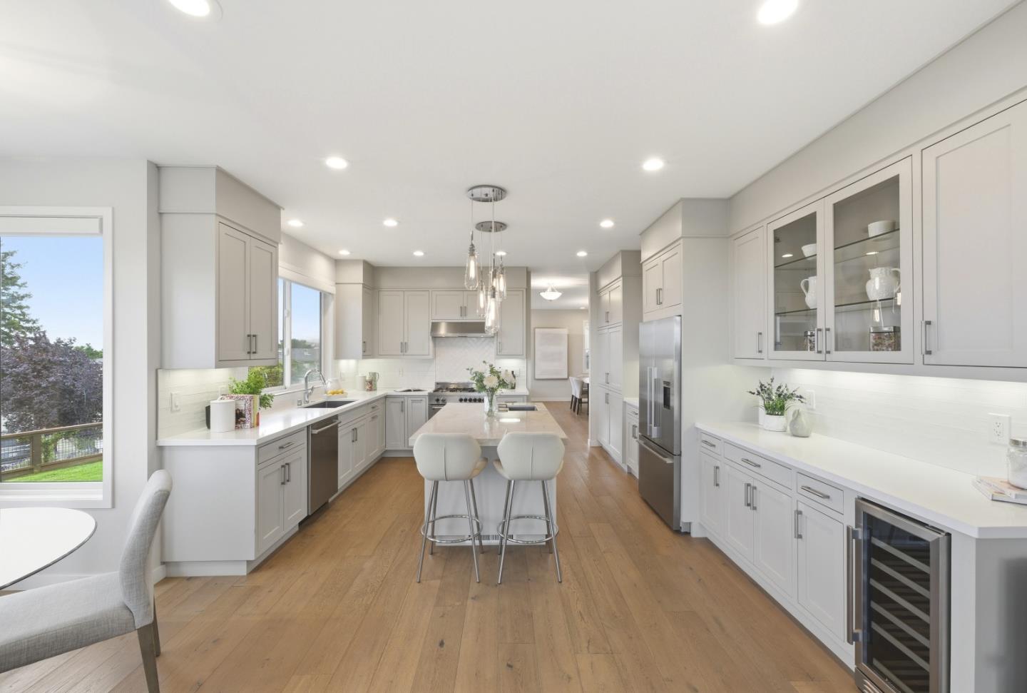 Detail Gallery Image 9 of 32 For 60 Dartmouth Ave, San Carlos,  CA 94070 - 4 Beds | 4 Baths