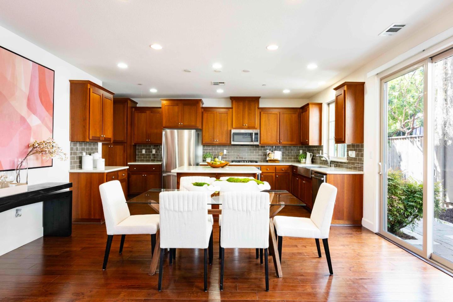 Photo #5: ML82042689 Listing: Photo #5