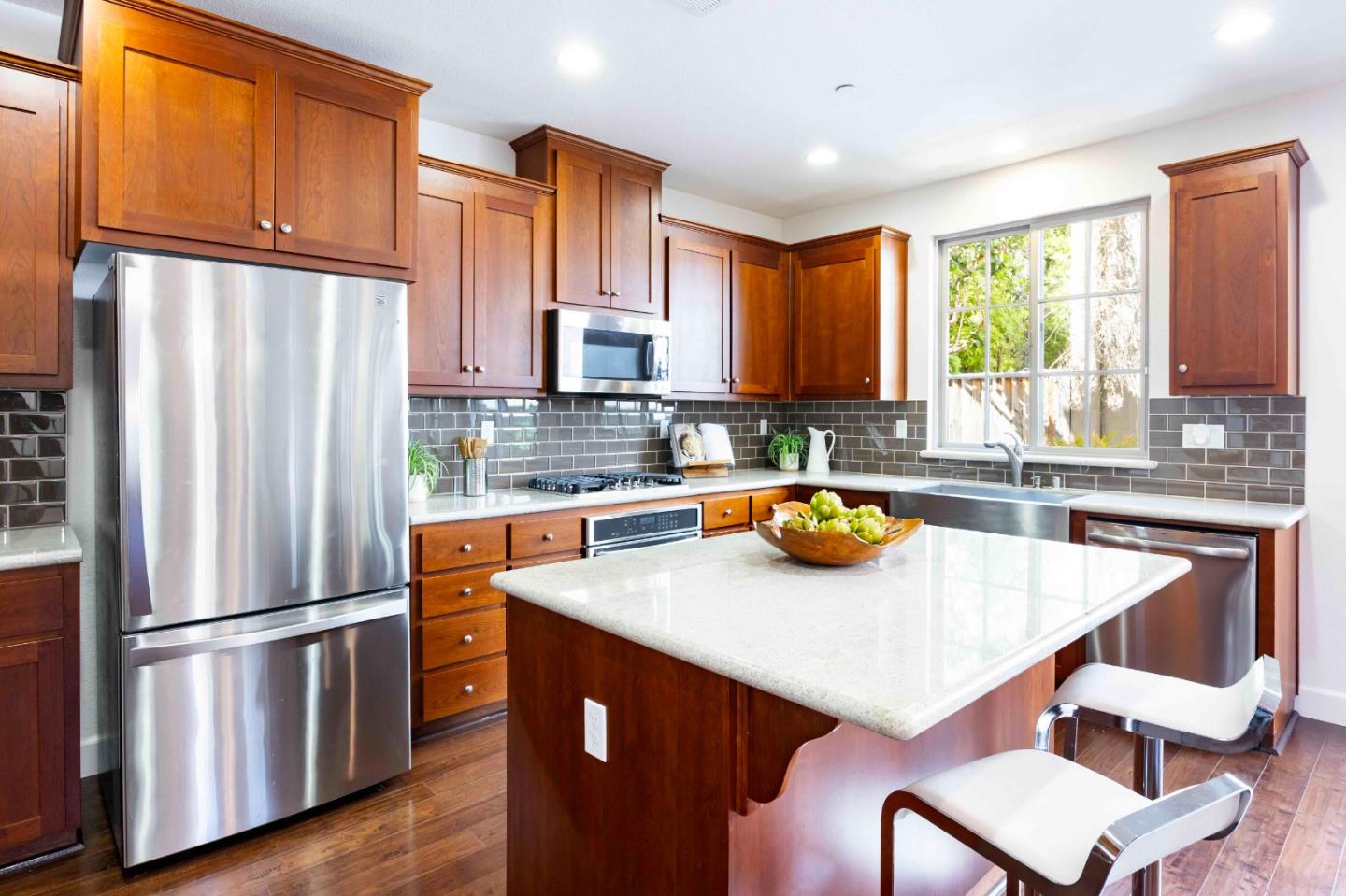 Photo #6: ML82042689 Listing: Photo #6