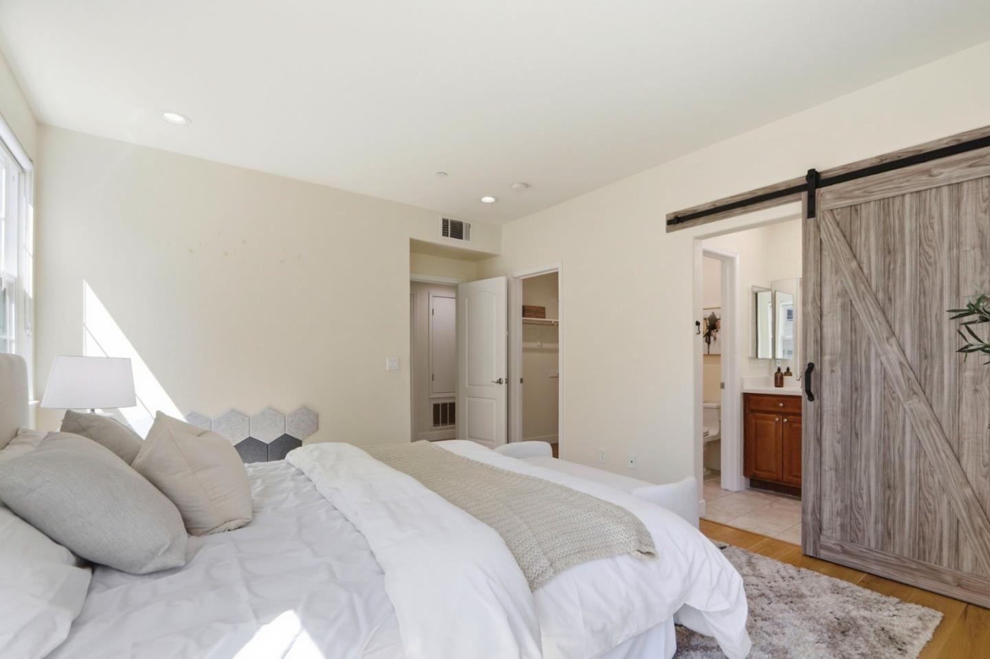 Detail Gallery Image 13 of 31 For 1642 Lorient Ter, San Jose,  CA 95133 - 2 Beds | 2 Baths