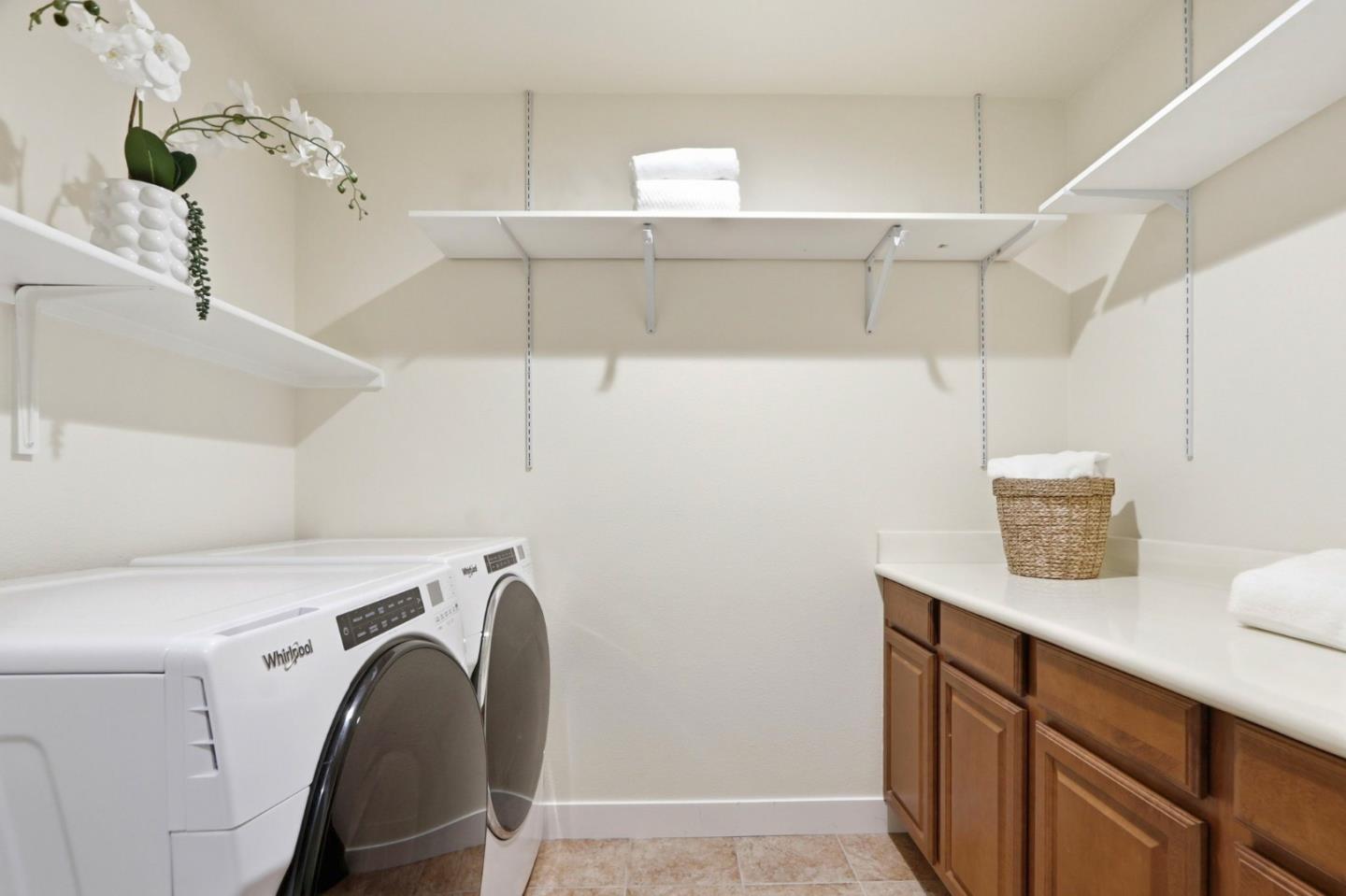 Detail Gallery Image 21 of 31 For 1642 Lorient Ter, San Jose,  CA 95133 - 2 Beds | 2 Baths