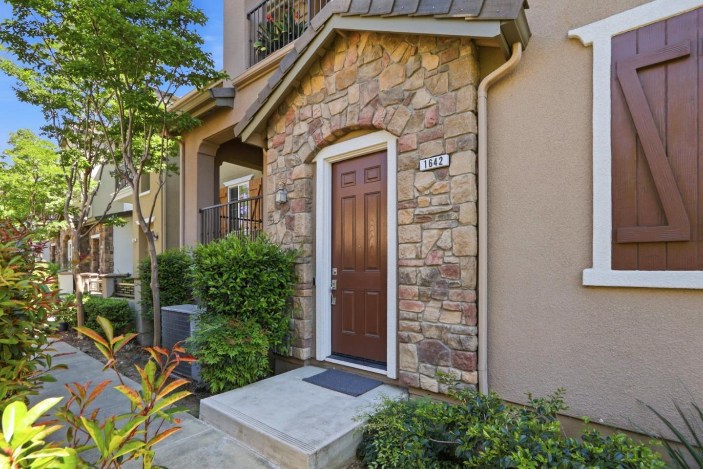 Detail Gallery Image 28 of 31 For 1642 Lorient Ter, San Jose,  CA 95133 - 2 Beds | 2 Baths