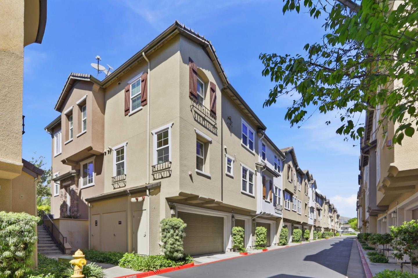 Detail Gallery Image 30 of 31 For 1642 Lorient Ter, San Jose,  CA 95133 - 2 Beds | 2 Baths