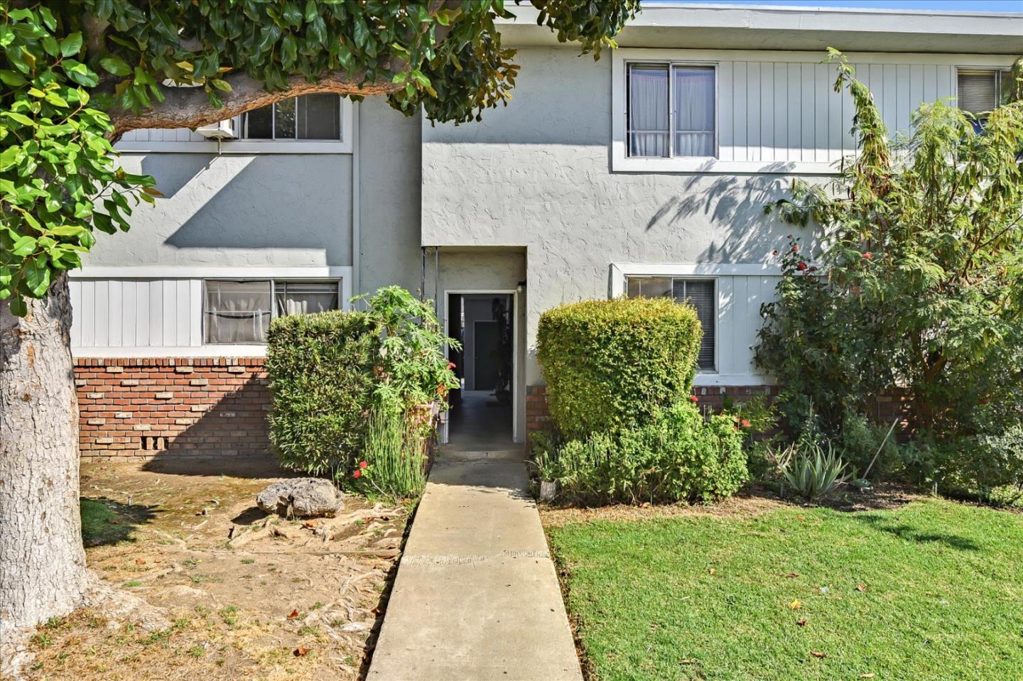 Detail Gallery Image 3 of 15 For 3047 David Ave, San Jose,  CA 95128 - – Beds | – Baths