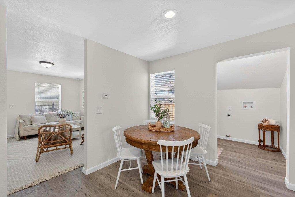 Detail Gallery Image 17 of 35 For 152 Grove St, Watsonville,  CA 95076 - 3 Beds | 1 Baths