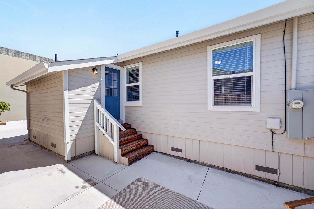 Detail Gallery Image 25 of 35 For 152 Grove St, Watsonville,  CA 95076 - 3 Beds | 1 Baths