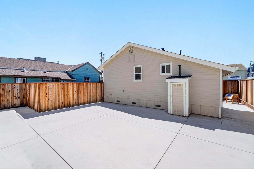 Detail Gallery Image 27 of 35 For 152 Grove St, Watsonville,  CA 95076 - 3 Beds | 1 Baths