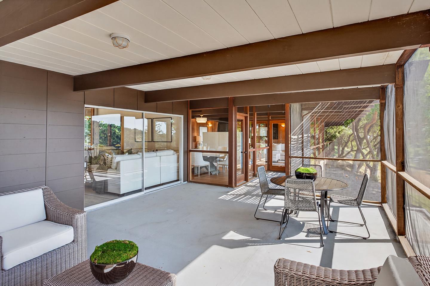 Detail Gallery Image 20 of 43 For 25 Cordova Ct, Portola Valley,  CA 94028 - 3 Beds | 3 Baths