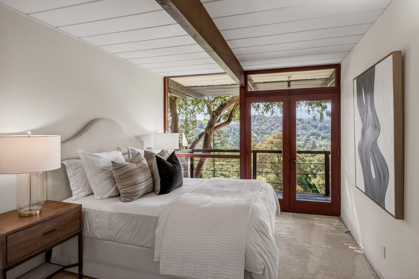 Detail Gallery Image 24 of 43 For 25 Cordova Ct, Portola Valley,  CA 94028 - 3 Beds | 3 Baths