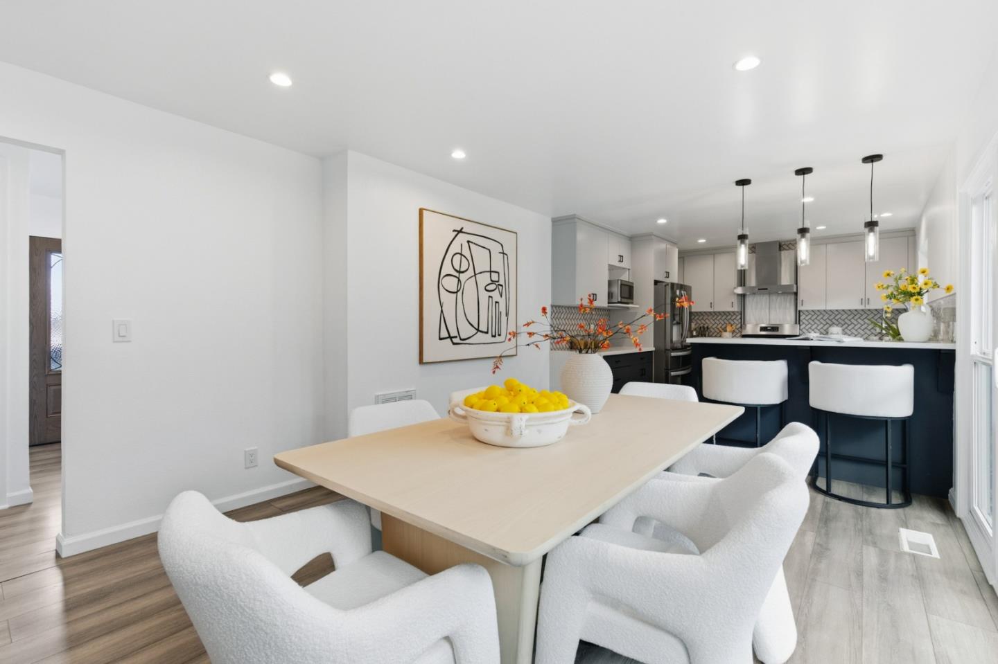 Detail Gallery Image 19 of 79 For 1664 Sixth Ave, Belmont,  CA 94002 - 4 Beds | 3 Baths