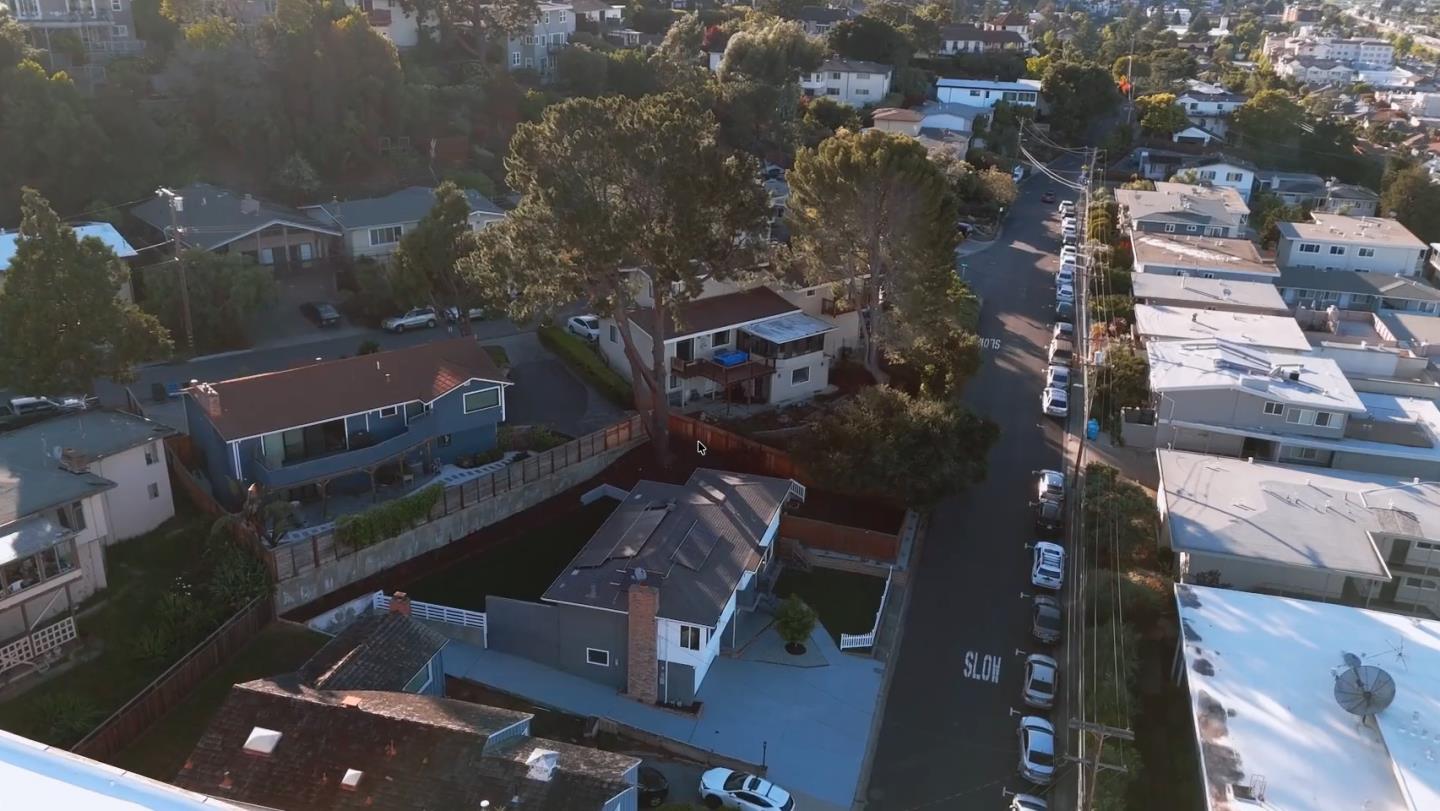 Detail Gallery Image 66 of 79 For 1664 Sixth Ave, Belmont,  CA 94002 - 4 Beds | 3 Baths