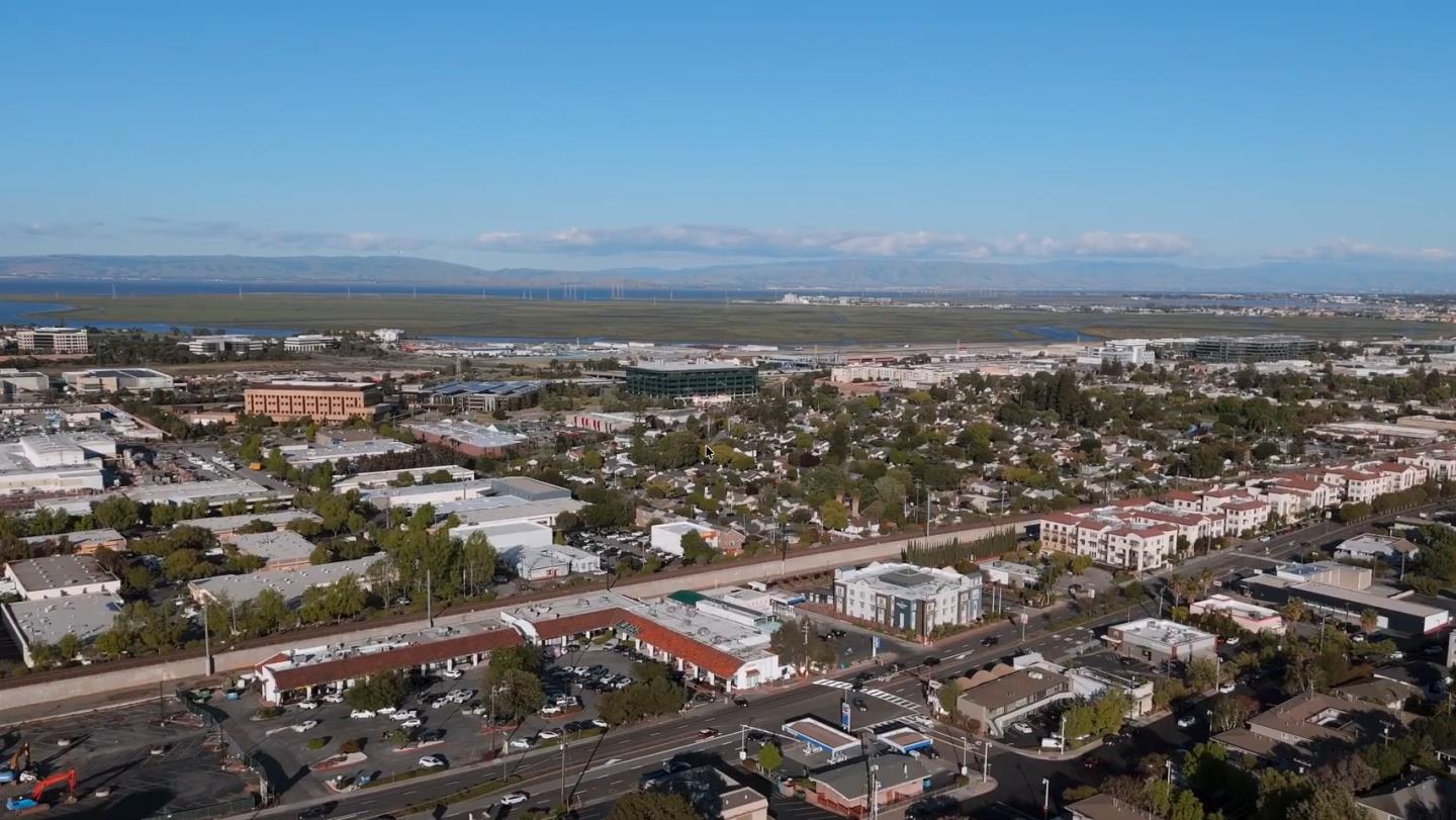 Detail Gallery Image 69 of 79 For 1664 Sixth Ave, Belmont,  CA 94002 - 4 Beds | 3 Baths