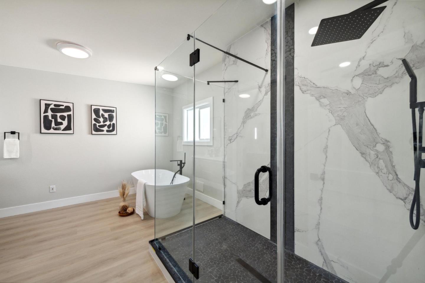 Detail Gallery Image 41 of 59 For 252 Euclid Ave, Oakland,  CA 94610 - 4 Beds | 4/1 Baths