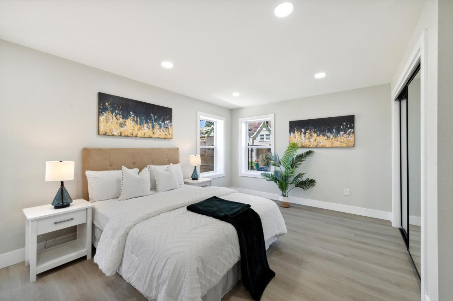 Detail Gallery Image 52 of 59 For 252 Euclid Ave, Oakland,  CA 94610 - 4 Beds | 4/1 Baths