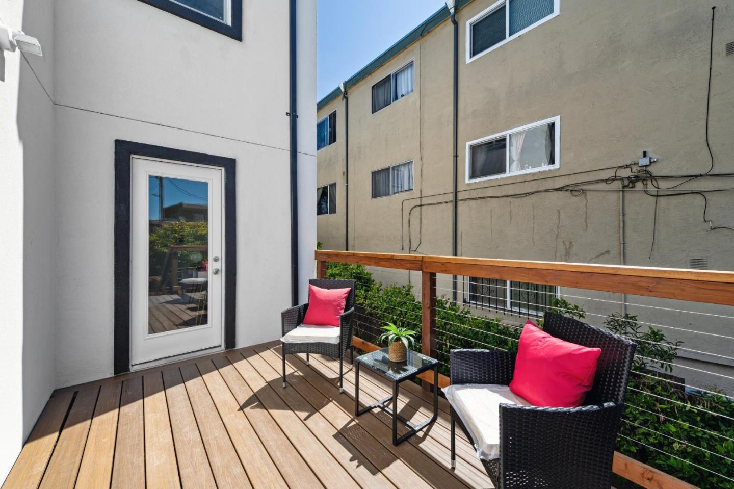 Detail Gallery Image 58 of 59 For 252 Euclid Ave, Oakland,  CA 94610 - 4 Beds | 4/1 Baths