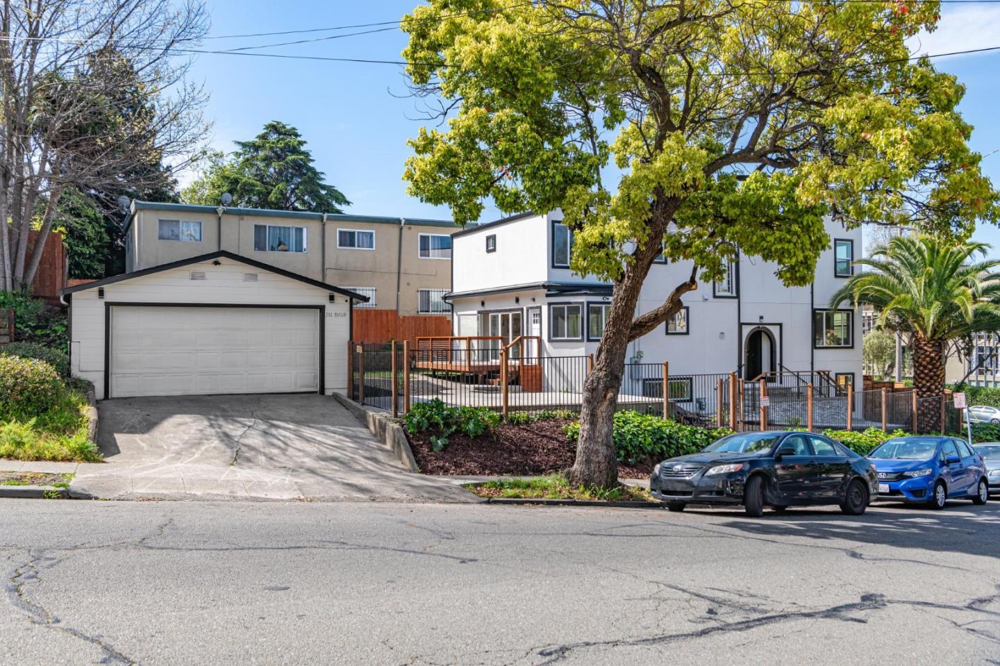 252 Euclid Avenue, Oakland, CA, 94610