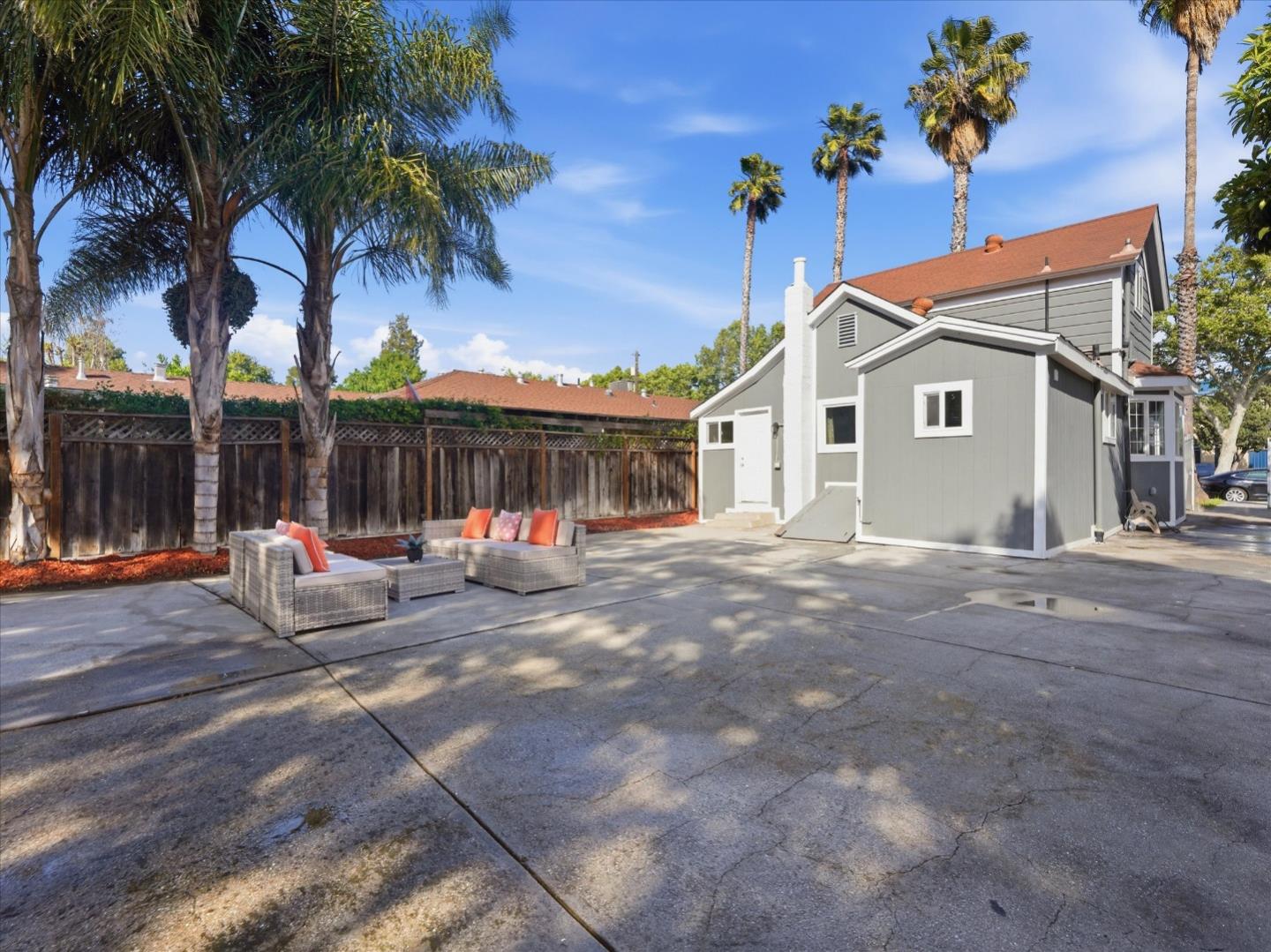 Detail Gallery Image 25 of 26 For 573 Illinois Ave, San Jose,  CA 95125 - 4 Beds | 2 Baths