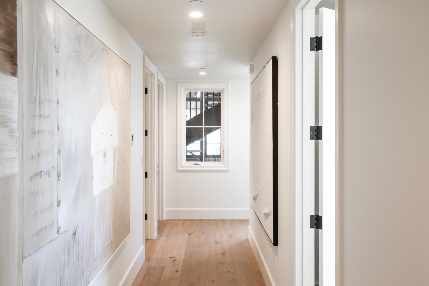 Detail Gallery Image 10 of 23 For 164 Waverley St, Palo Alto,  CA 94301 - 3 Beds | 3/1 Baths