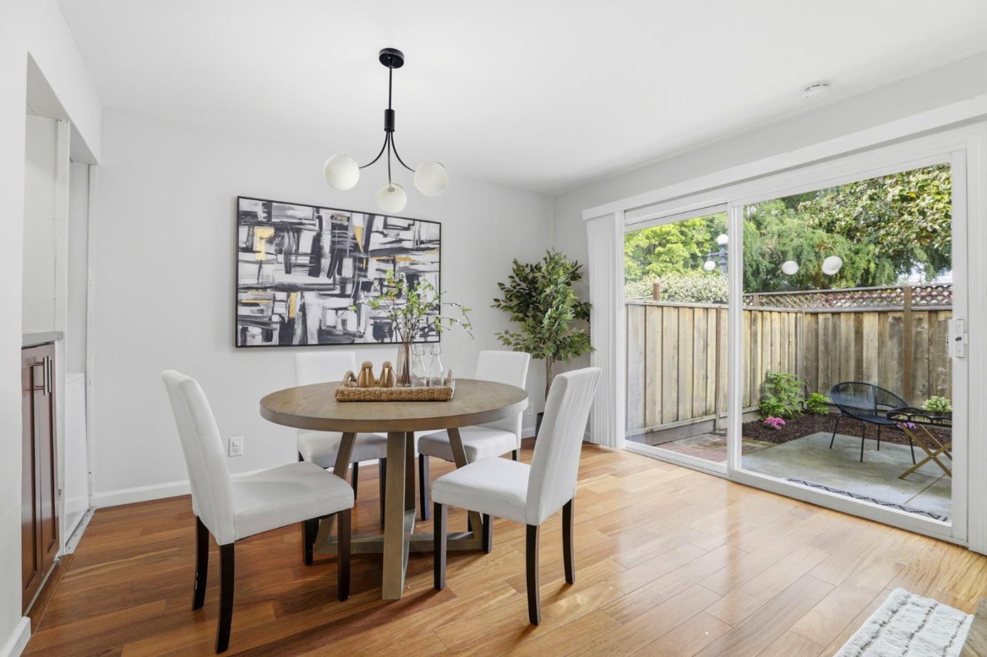 Detail Gallery Image 10 of 42 For 830 Quince Ave #46,  Santa Clara,  CA 95051 - 2 Beds | 1/1 Baths