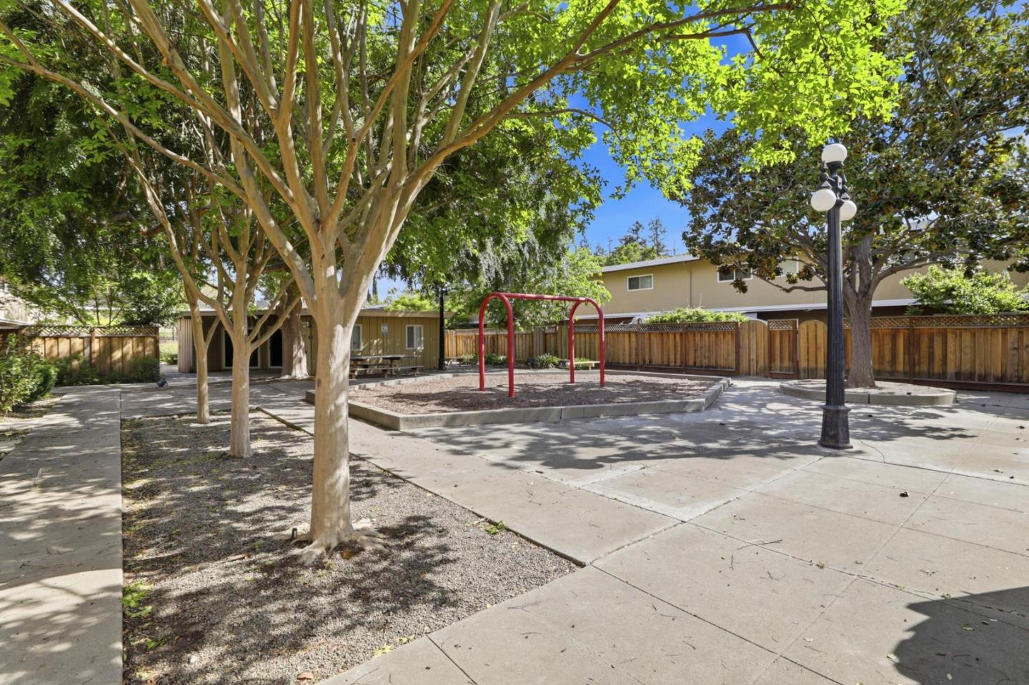 Detail Gallery Image 39 of 42 For 830 Quince Ave #46,  Santa Clara,  CA 95051 - 2 Beds | 1/1 Baths