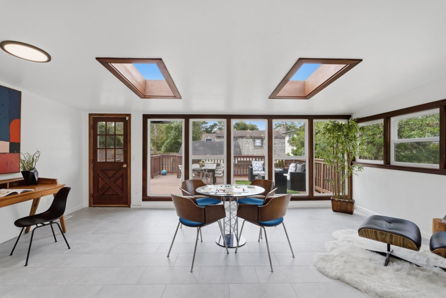 Detail Gallery Image 17 of 89 For 920 Franklin St, Montara,  CA 94037 - 3 Beds | 2 Baths