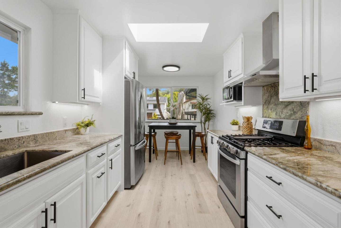 Detail Gallery Image 24 of 89 For 920 Franklin St, Montara,  CA 94037 - 3 Beds | 2 Baths