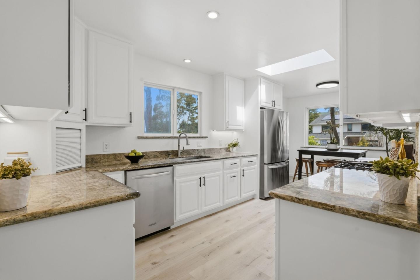 Detail Gallery Image 25 of 89 For 920 Franklin St, Montara,  CA 94037 - 3 Beds | 2 Baths